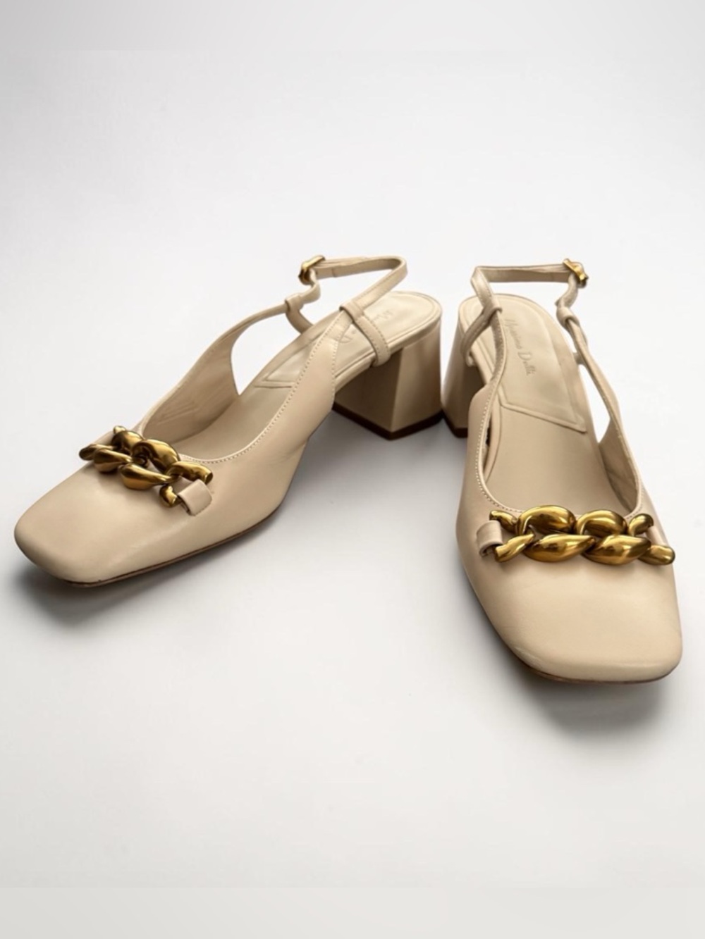 Massimo Dutti Leather Slingback Chain Detail